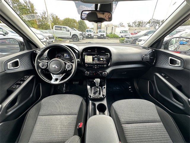 Used 2020 Kia Soul EX image 4