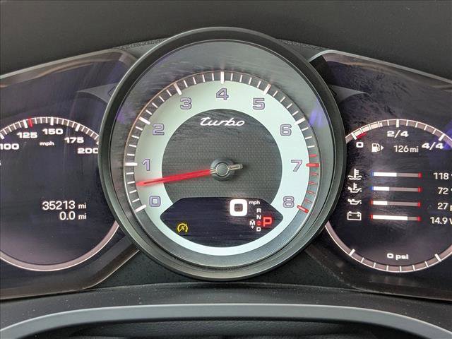Used 2022 Porsche Cayenne Turbo image 11