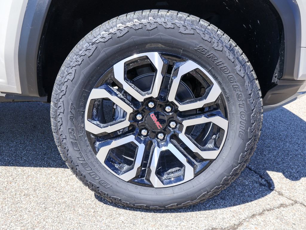 New 2026 GMC Canyon AT4 image 31