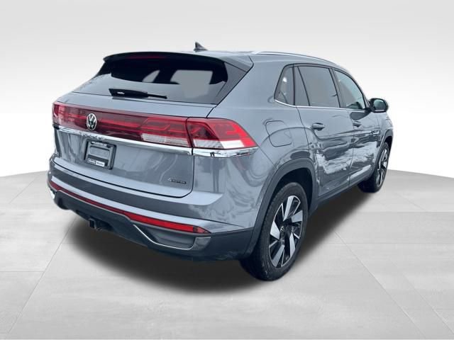 Used 2025 Volkswagen Atlas Cross Sport SE image 7