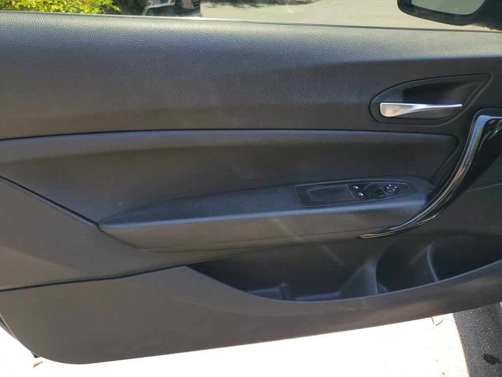 Used 2018 BMW 230i Coupe image 16