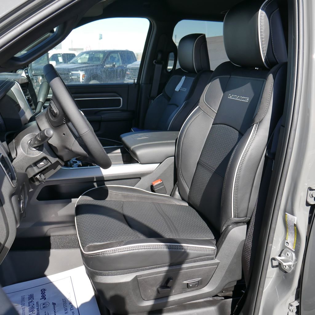 New 2026 RAM 3500 Laramie image 31