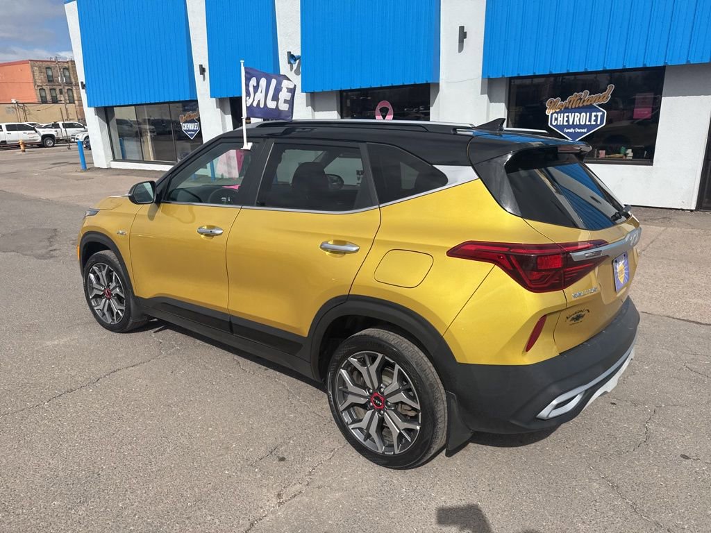 Used 2022 Kia Seltos SX image 11