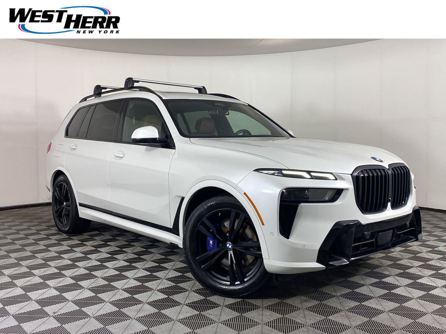 Used 2023 BMW X7 xDrive40i w/ Executive Package AWD/4WD image 1