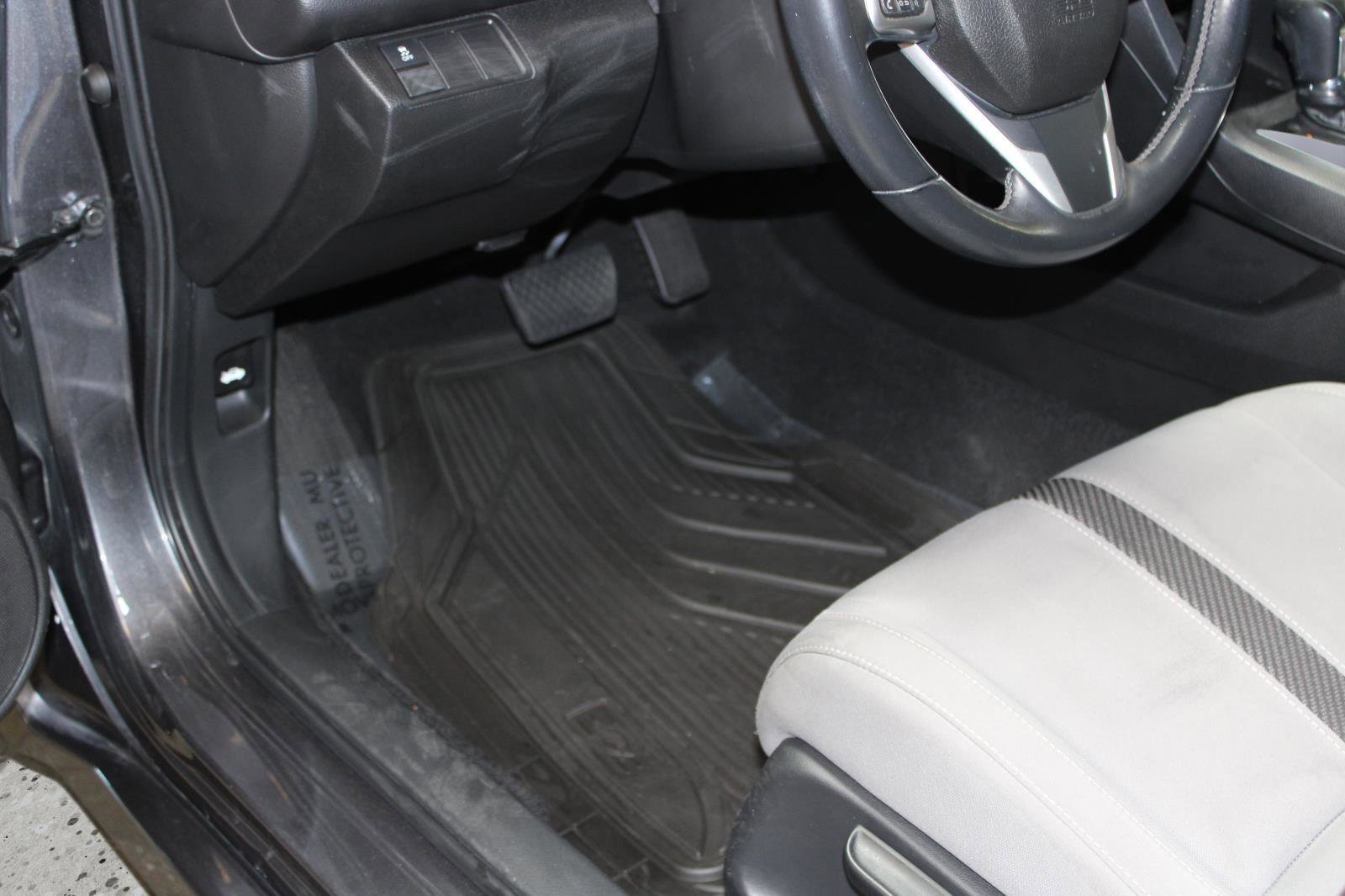 Used 2018 Honda Civic EX-T image 42