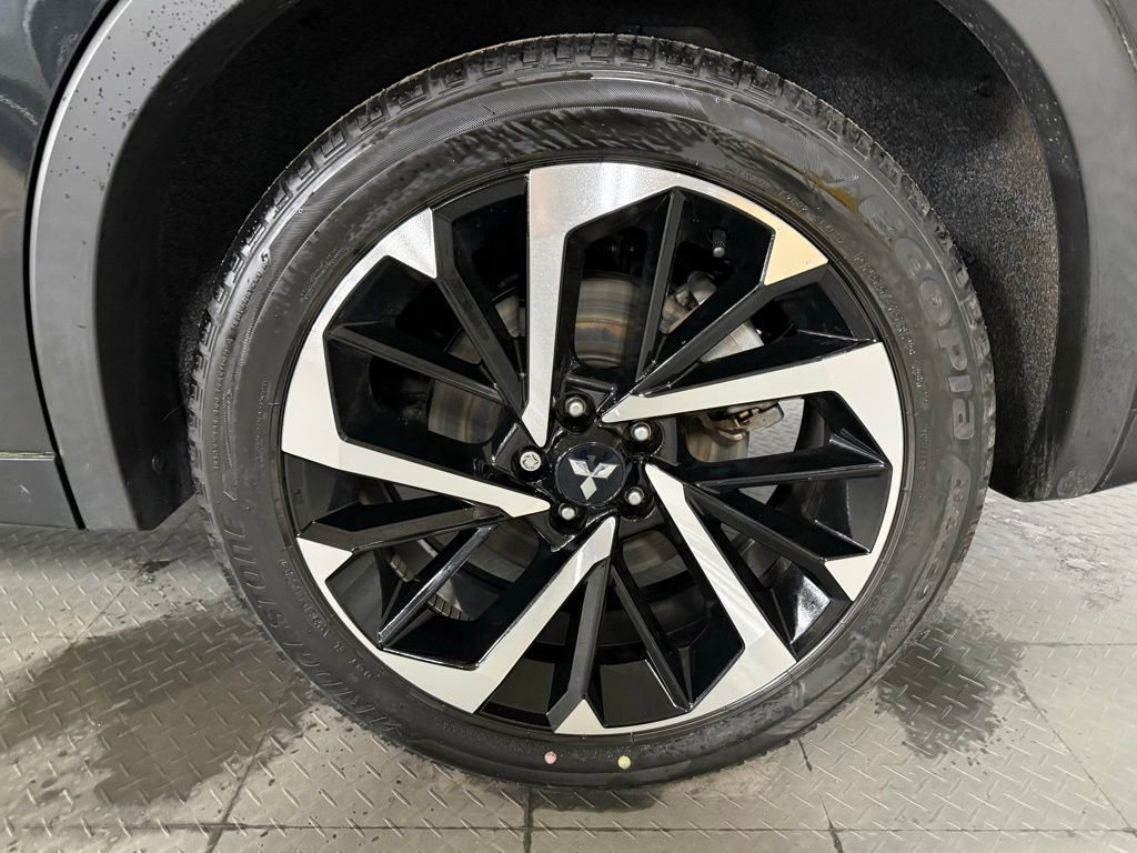 Used 2023 Mitsubishi Outlander SEL 40th Anniversary image 7