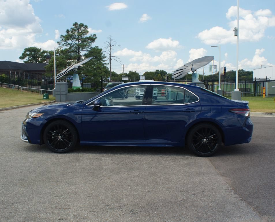 Used 2024 Toyota Camry XSE FWD image 13