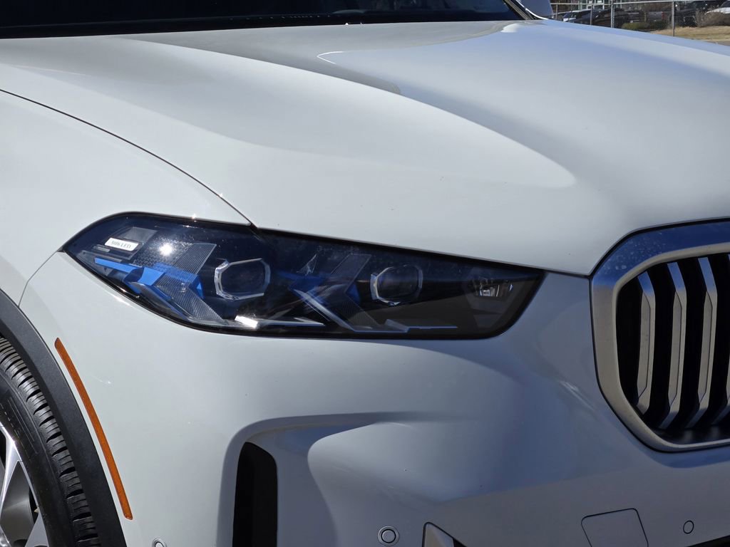 Used 2024 BMW X5 xDrive50e w/ Executive Package image 8