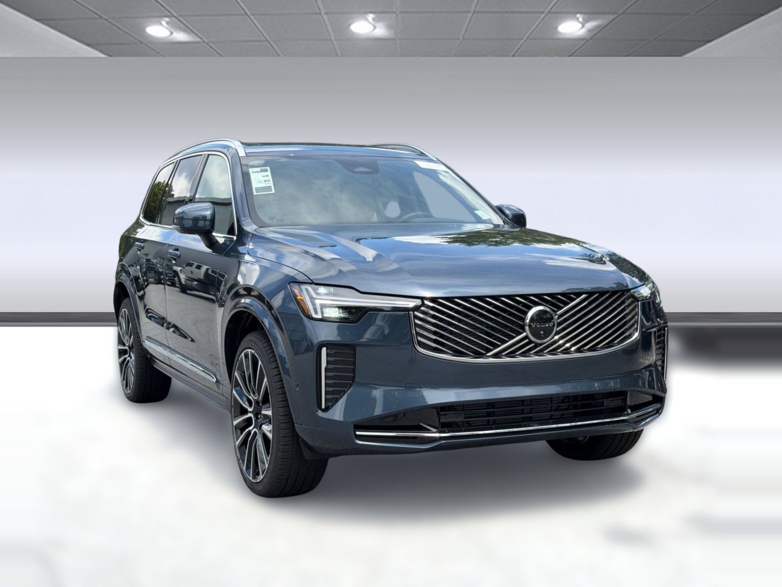 New 2026 Volvo XC90 B6 Plus w/ Protection Package Premier AWD/4WD image 7