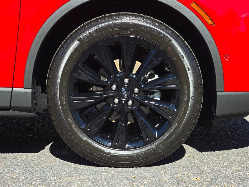 Used 2020 Lincoln Corsair Reserve w/ Equipment Group 201A FWD image 38