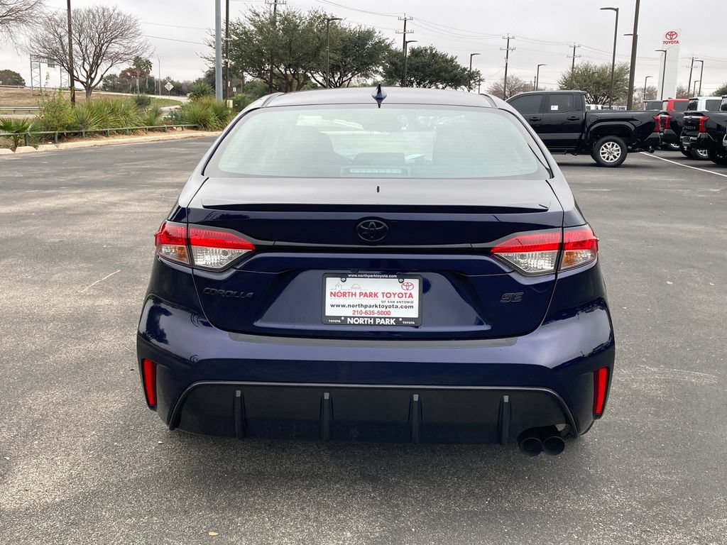New 2026 Toyota Corolla SE FWD image 6