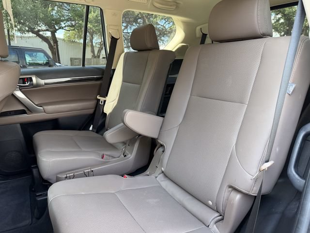 Used 2023 Lexus GX 460 Premium AWD/4WD image 18