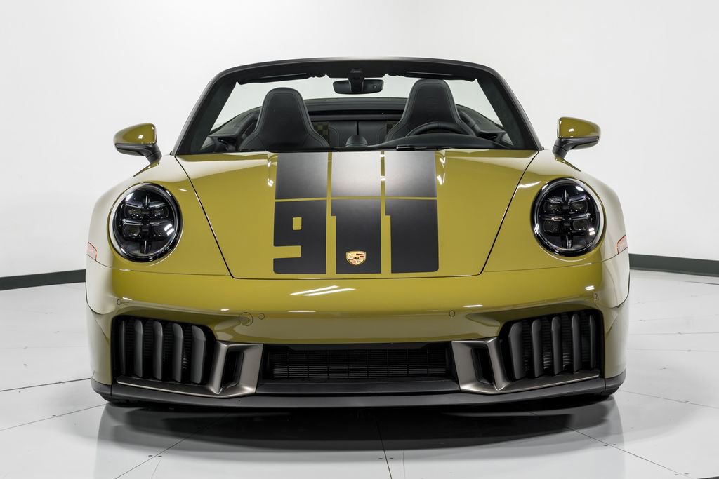 Used 2026 Porsche 911 Carrera GTS image 8