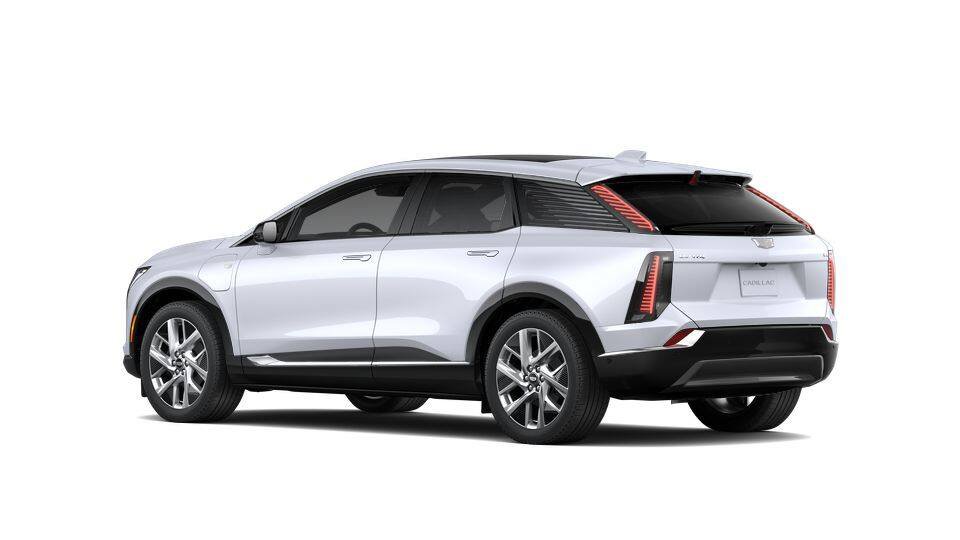 New 2027 Cadillac Optiq Luxury w/ LPO, Floor Liner Package AWD/4WD image 8