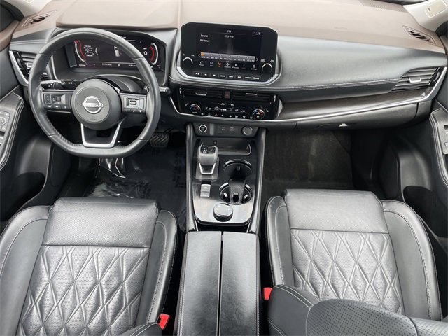 Used 2023 Nissan Rogue Platinum w/ Platinum Premium Package image 12