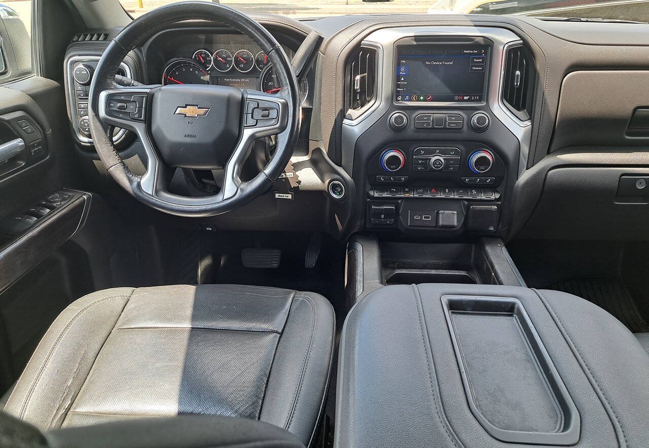 Used 2022 Chevrolet Silverado 1500 LTZ AWD/4WD image 6