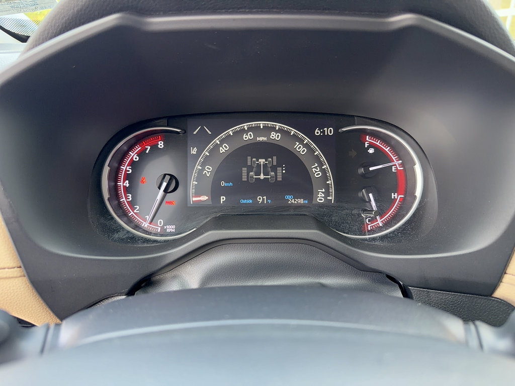 Certified 2023 Toyota RAV4 LE AWD/4WD image 11