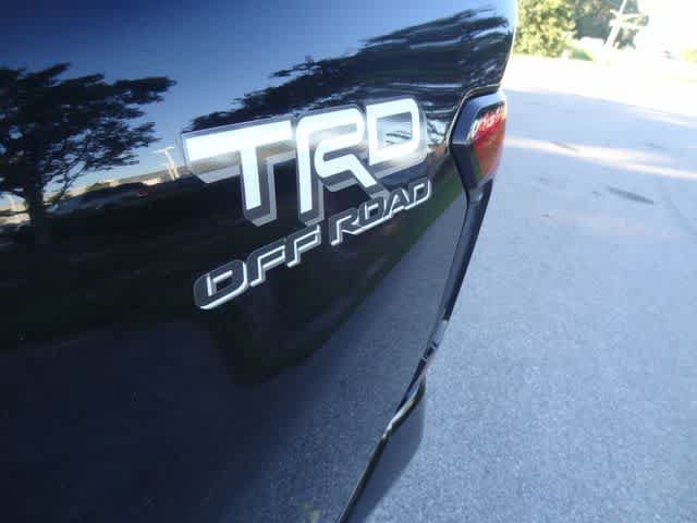 Used 2024 Toyota Tacoma TRD Off-Road AWD/4WD image 36