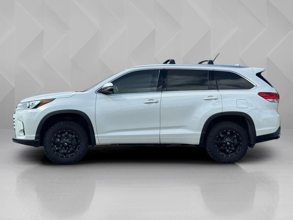 Used 2019 Toyota Highlander Limited Platinum image 8