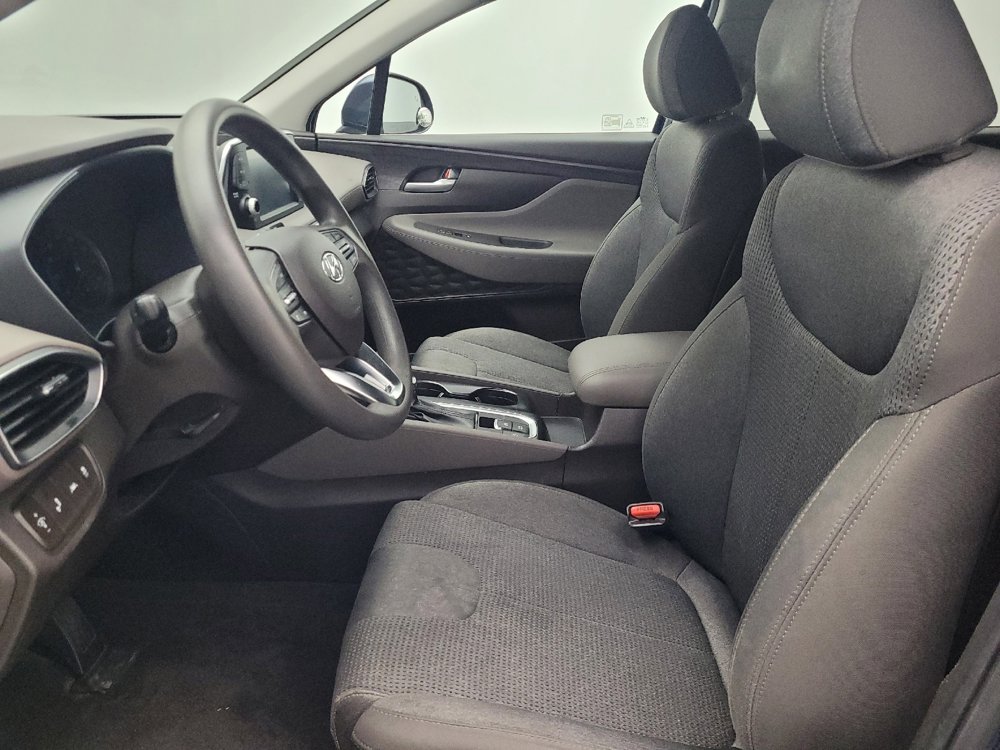 Used 2019 Hyundai Santa Fe SE image 17