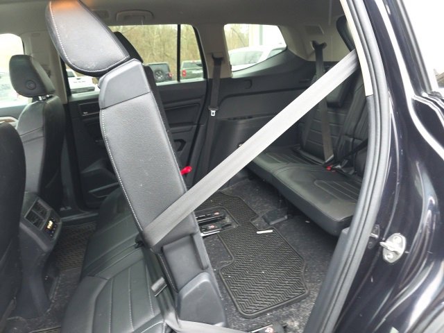 Used 2019 Volkswagen Atlas SEL Premium image 12