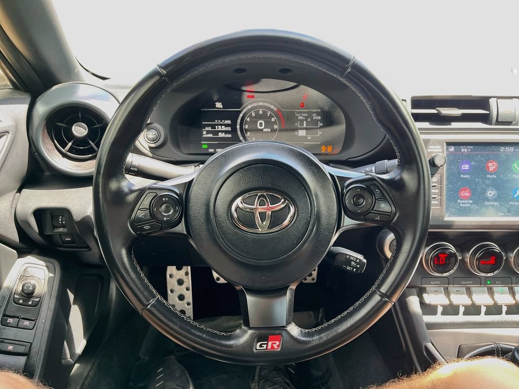 Used 2024 Toyota GR86 Premium RWD image 11