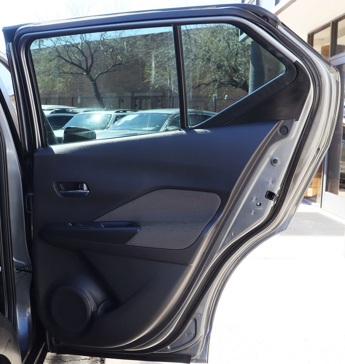 Used 2020 Nissan Kicks SV FWD image 26