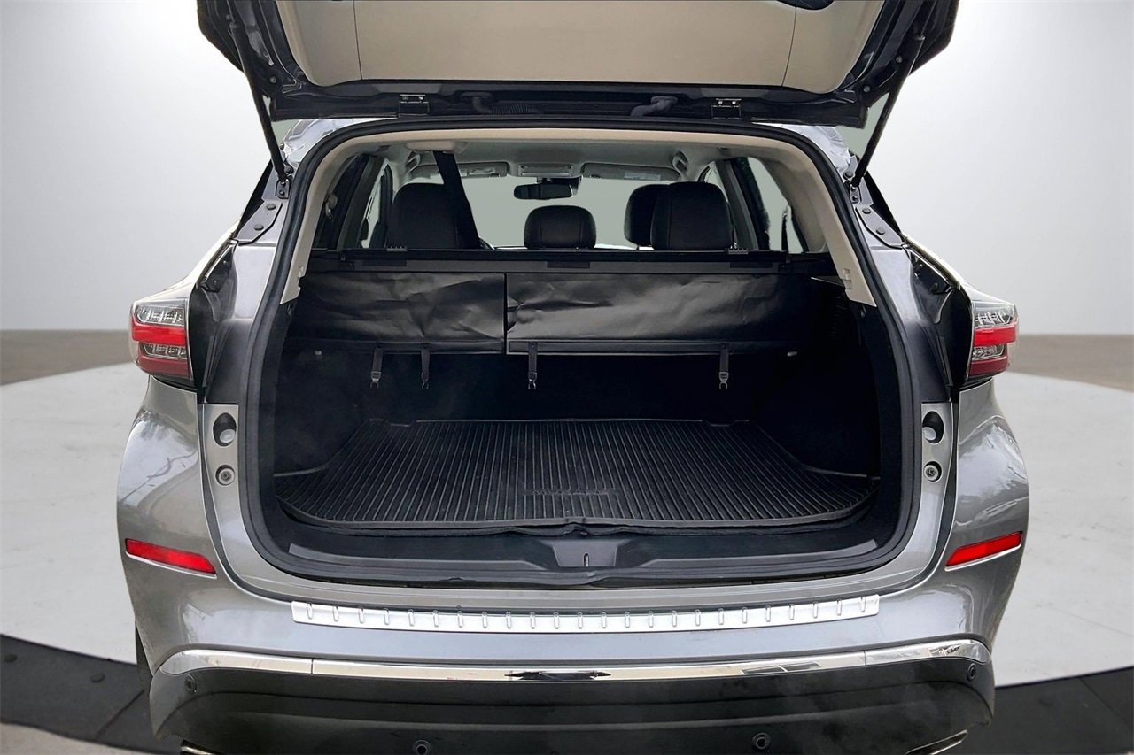 Used 2023 Nissan Murano SV w/ Cargo Package image 24