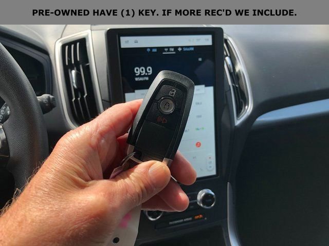 Used 2024 Ford Edge SEL image 2