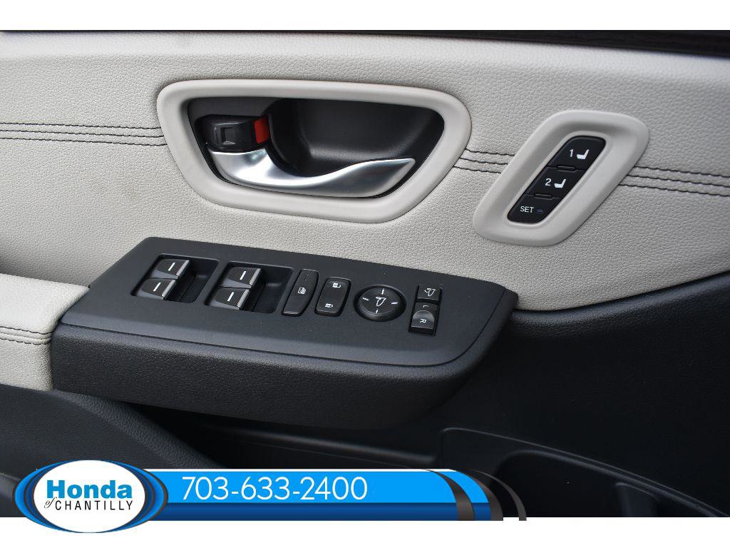 New 2026 Honda Pilot Touring image 25