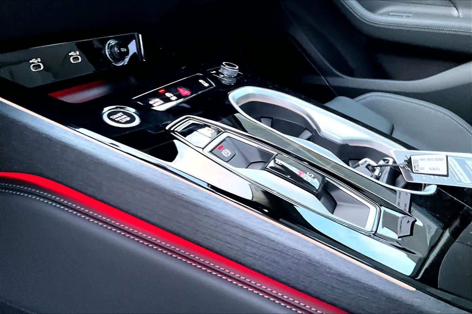 New 2026 Audi A6 Premium Plus AWD/4WD image 7