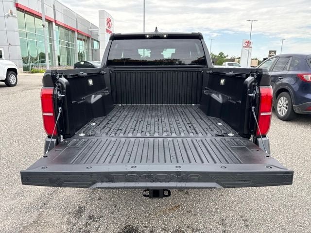 Used 2026 Toyota Tacoma SR5 AWD/4WD image 11