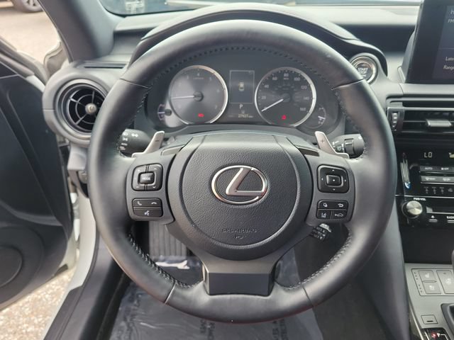 Used 2023 Lexus IS 300 w/ Comfort Package RWD image 27