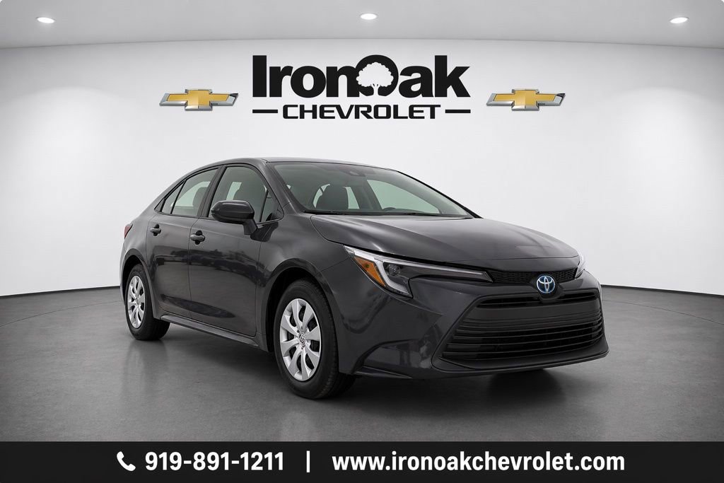 Used 2023 Toyota Corolla LE