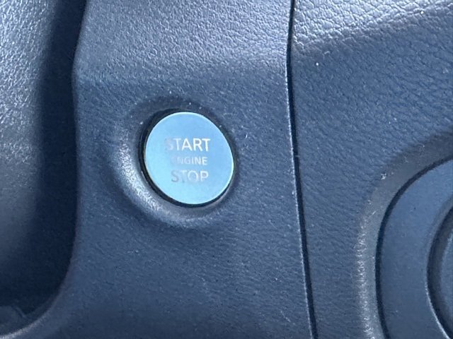 Certified 2022 Nissan Frontier Pro-X image 33