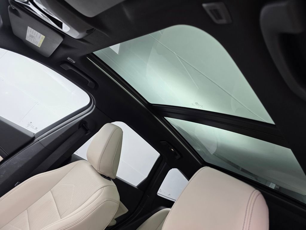 Certified 2023 BMW X1 xDrive28i w/ Convenience Package image 12