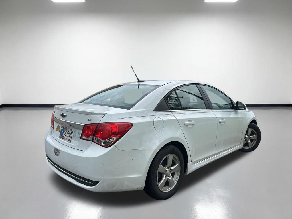 Used 2014 Chevrolet Cruze LT w/ All-Star Edition FWD image 4