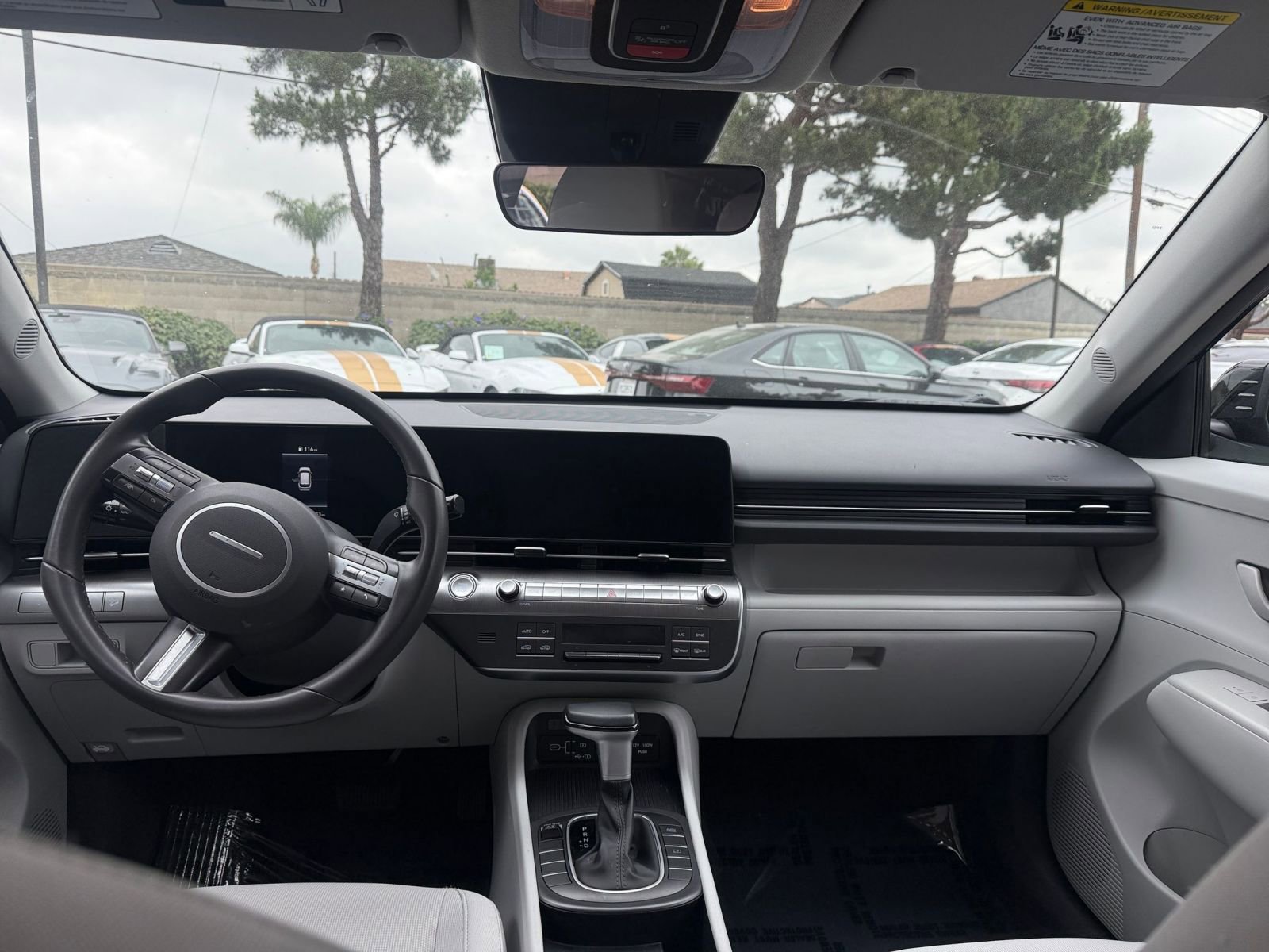 Used 2025 Hyundai Kona SEL image 32