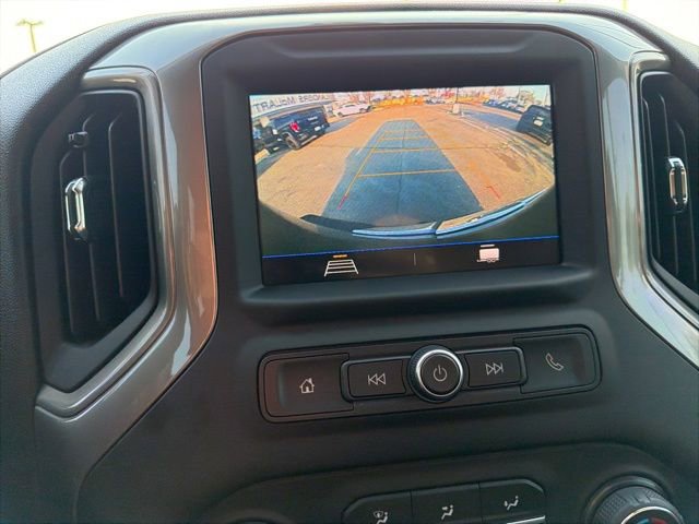 Used 2022 Chevrolet Silverado 1500 Custom image 14