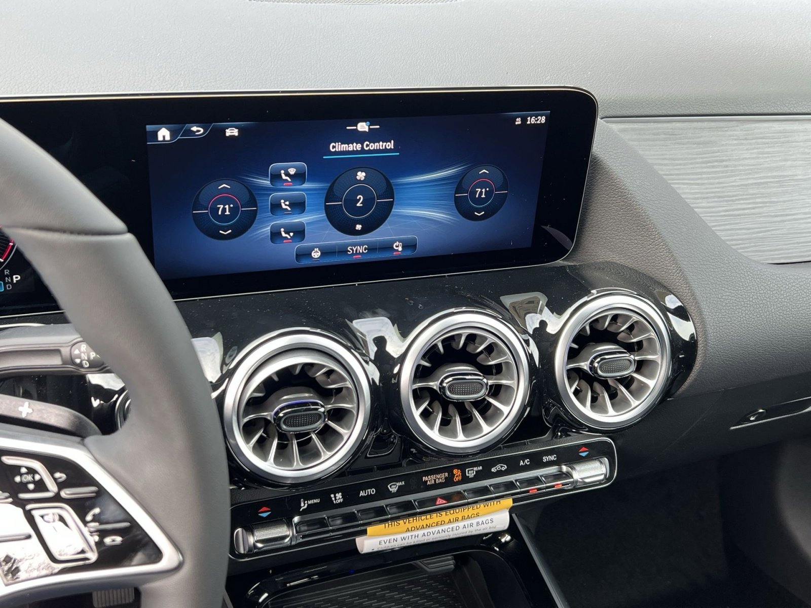 New 2026 Mercedes-Benz GLA 250 4MATIC image 19