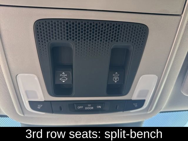 Used 2023 Honda Pilot Elite image 37