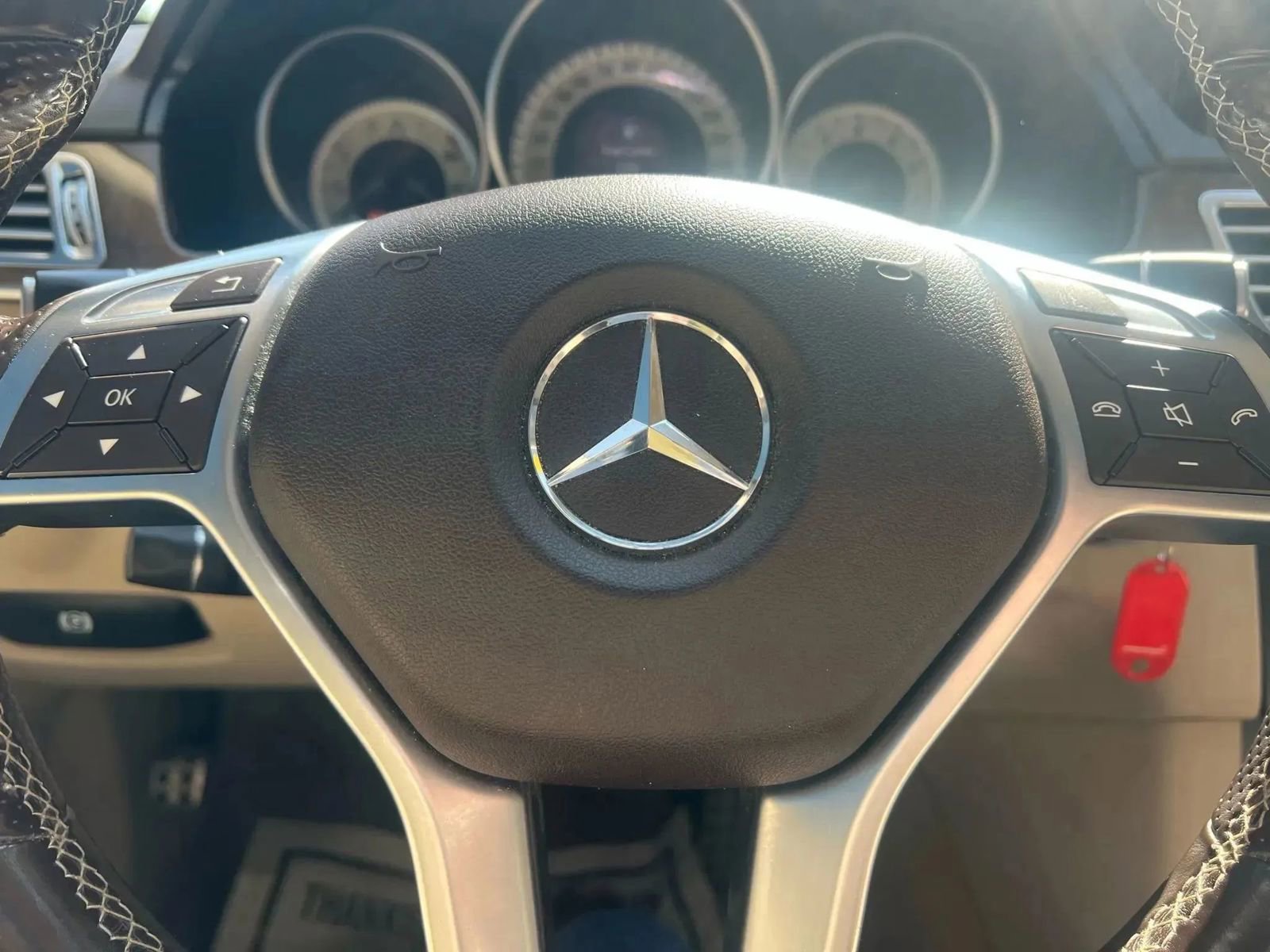 Used 2015 Mercedes-Benz E 350 4MATIC Sedan image 21