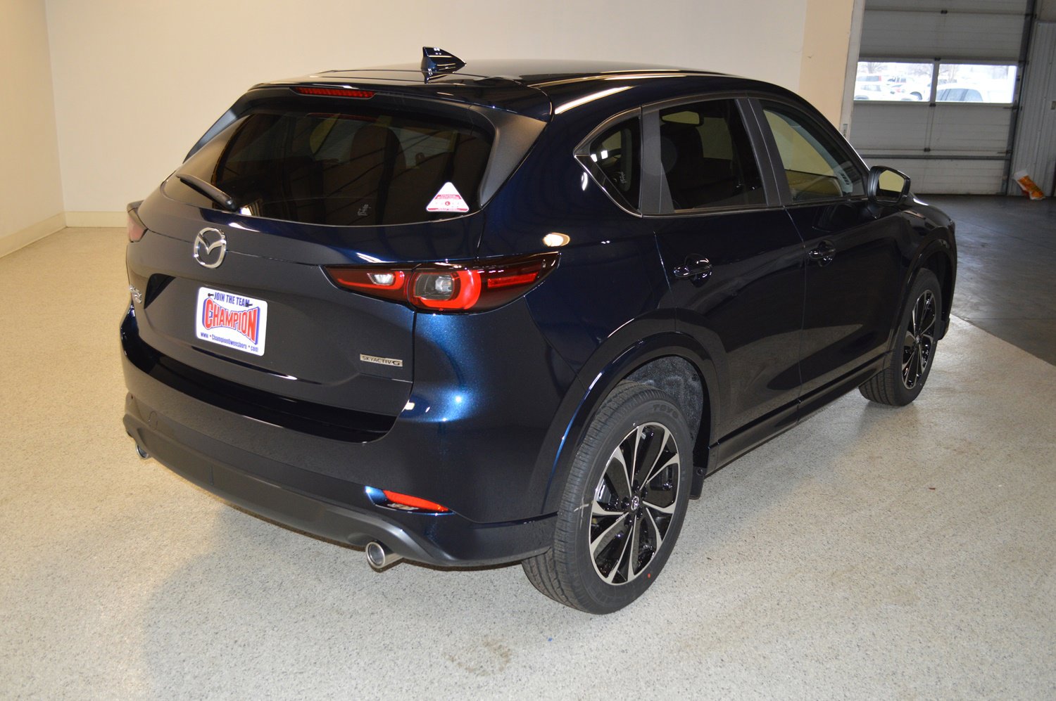 New 2025 MAZDA CX-5 AWD 2.5 S w/ Preferred Package image 3