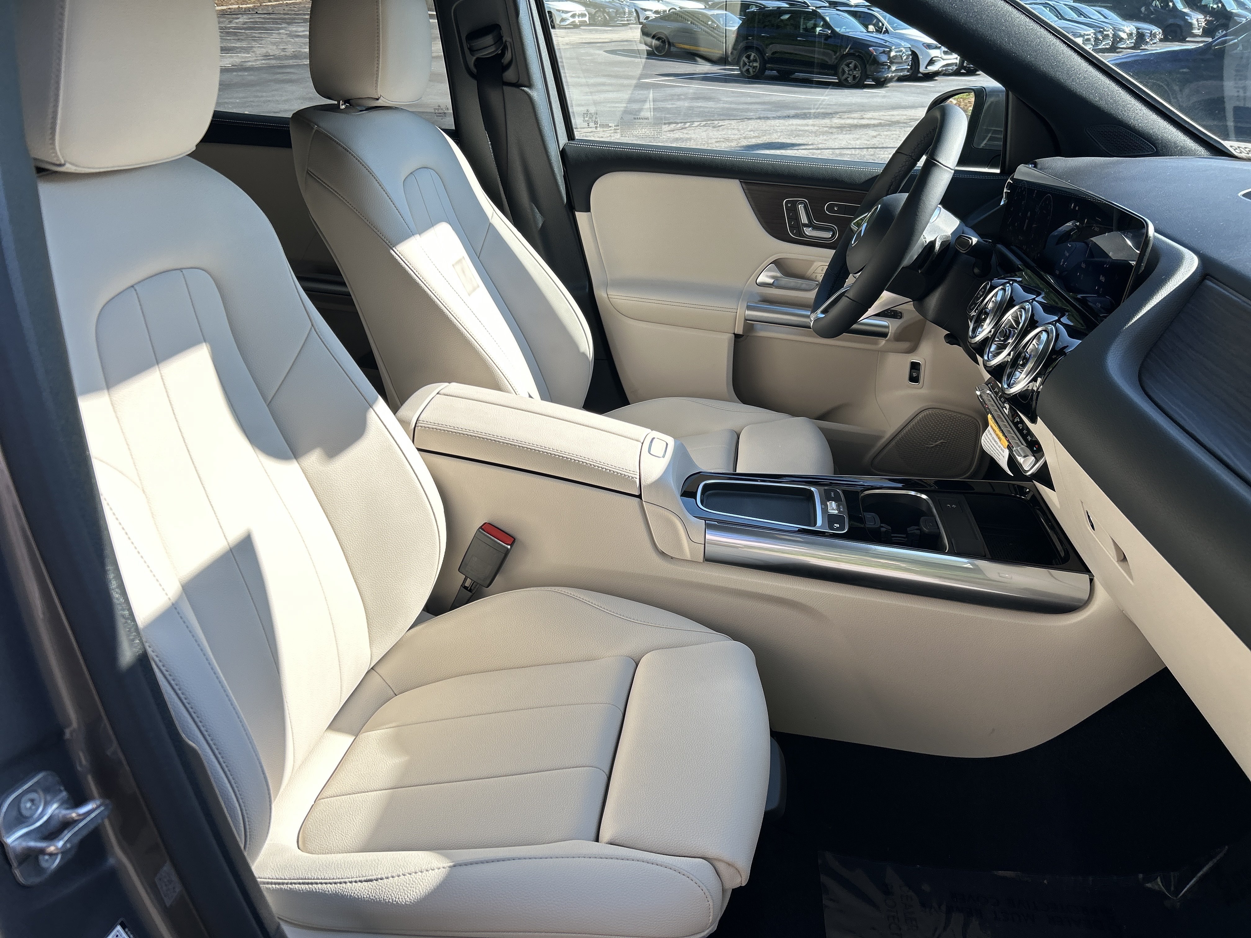 New 2026 Mercedes-Benz GLA 250 image 46