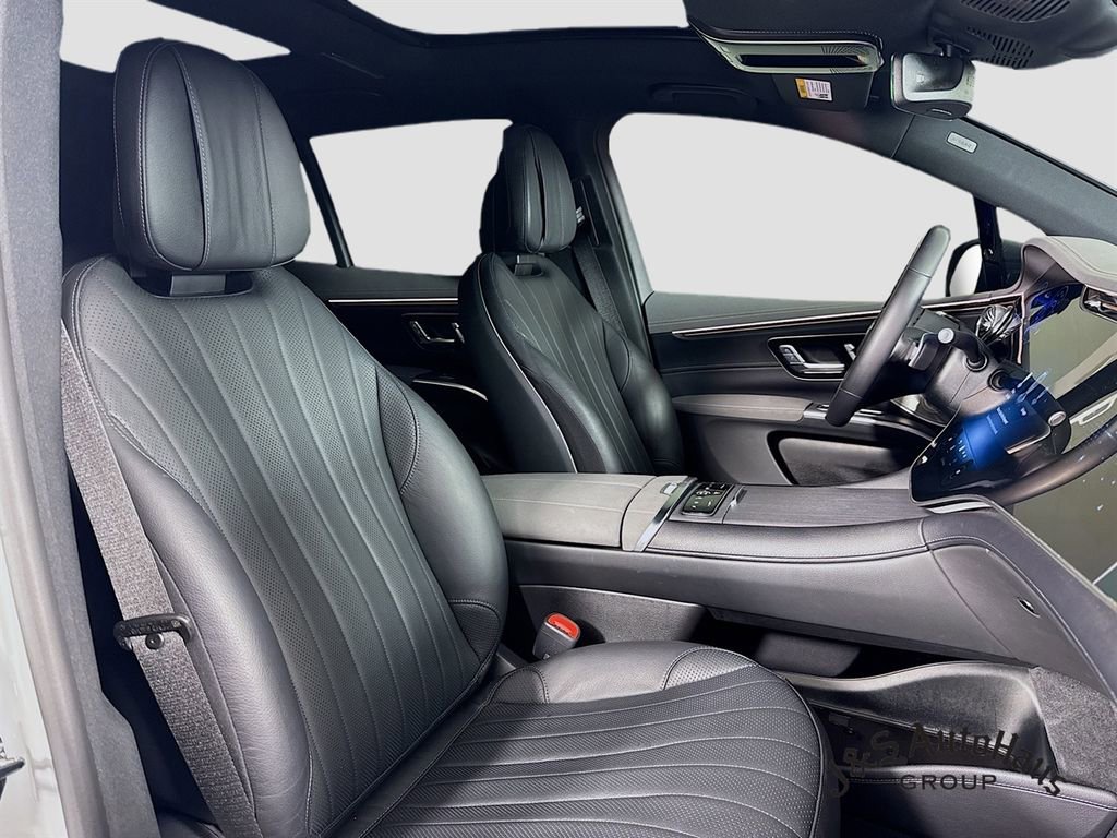 Used 2023 Mercedes-Benz EQS 580 4MATIC SUV image 36