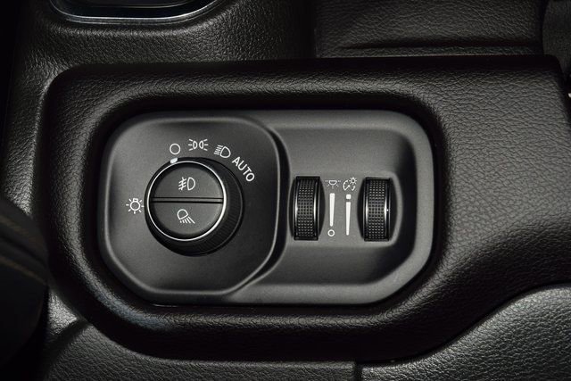 Used 2023 RAM 2500 Laramie w/ Night Edition image 35