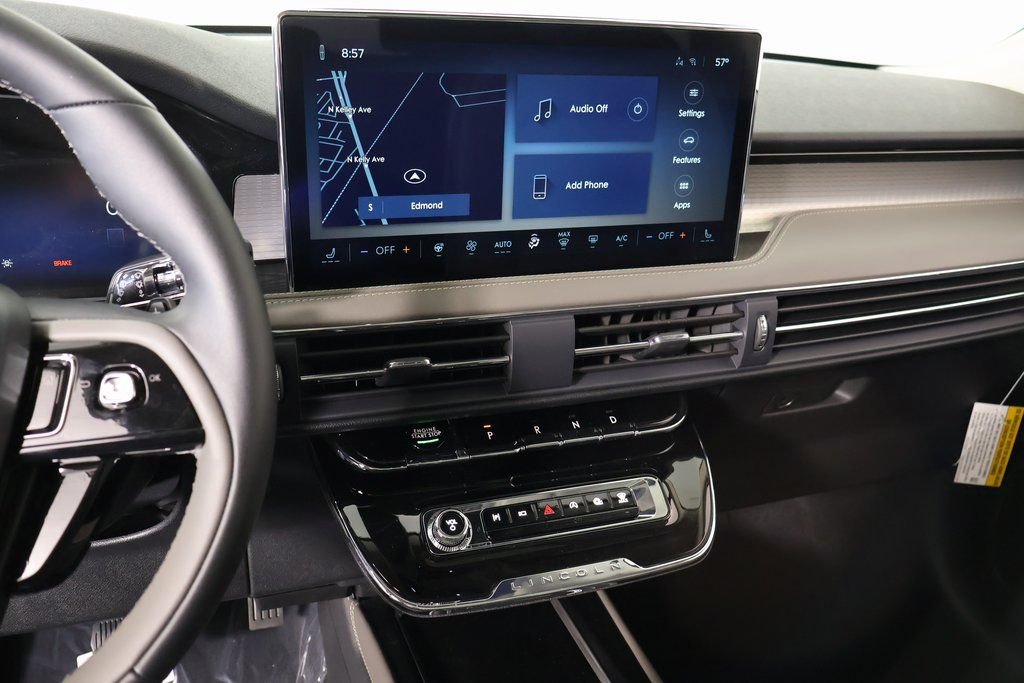 New 2026 Lincoln Corsair Premiere FWD image 5