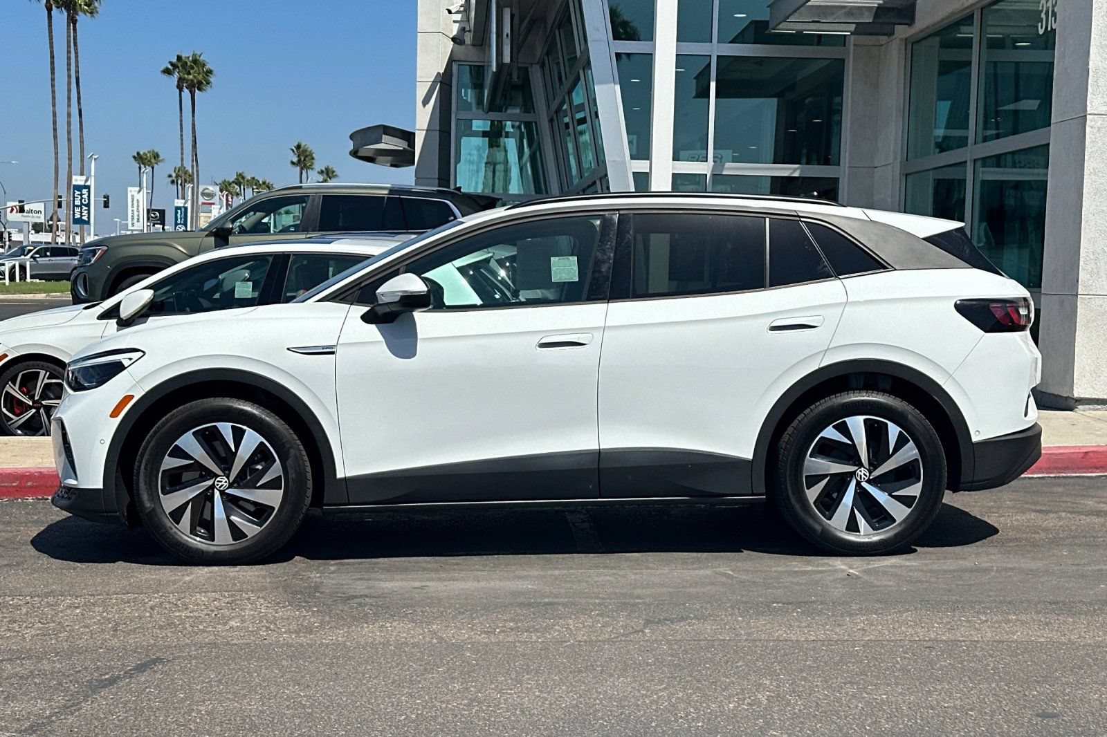Used 2023 Volkswagen ID.4 Pro RWD image 8