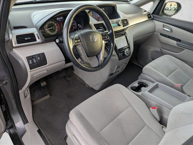 Used 2016 Honda Odyssey SE image 9