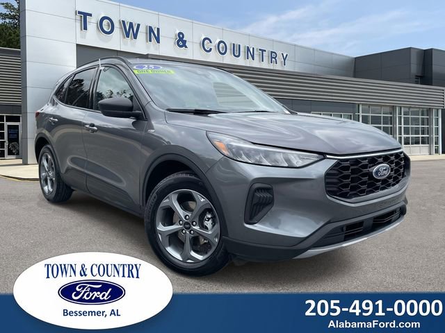 Used 2025 Ford Escape ST-Line FWD image 1
